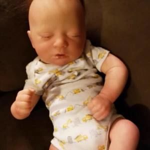 Meet your Posher, Holly